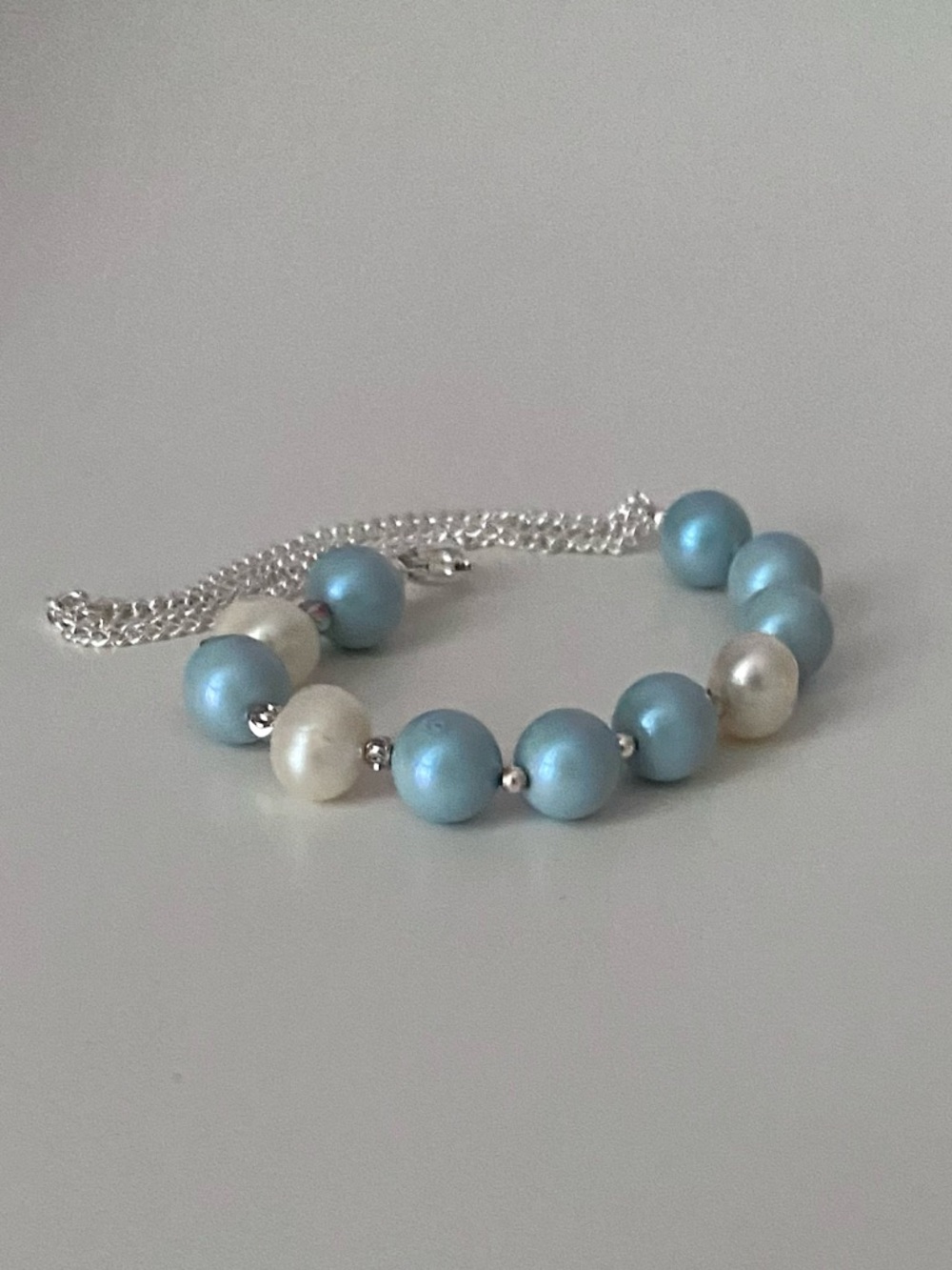 Blue & White Pearl Bracelet